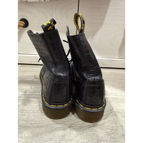 Dr. Martens Pina Black Hi Shine Houndstooth Printed Softy T Boot - Picture 3 of 5